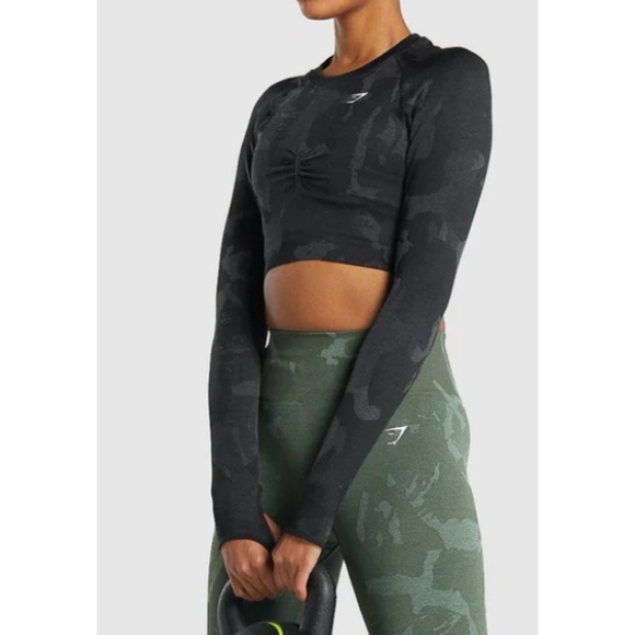 Gymshark Camo Seamless Long Sleeve Crop Top - Picture 1 of 10
